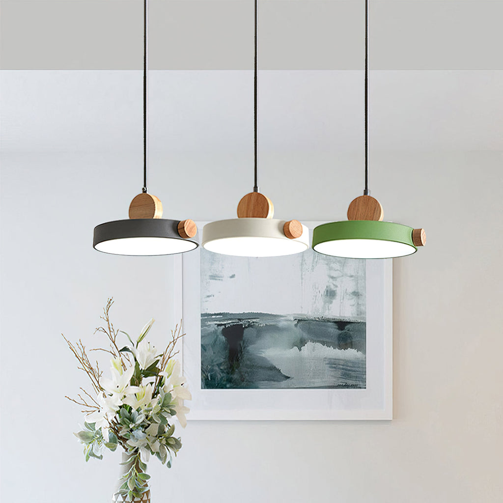 WINDSOR BRASS HANGING LANTERN