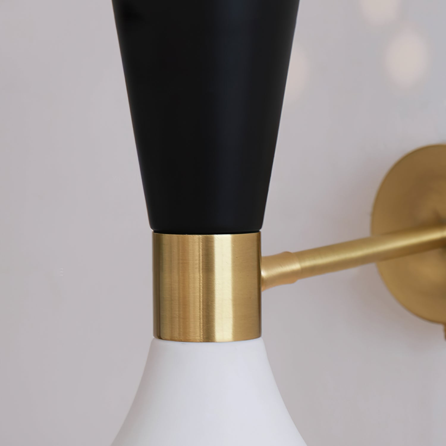 RAVENWOOD TAPERED TUBULAR WALL SCONCE