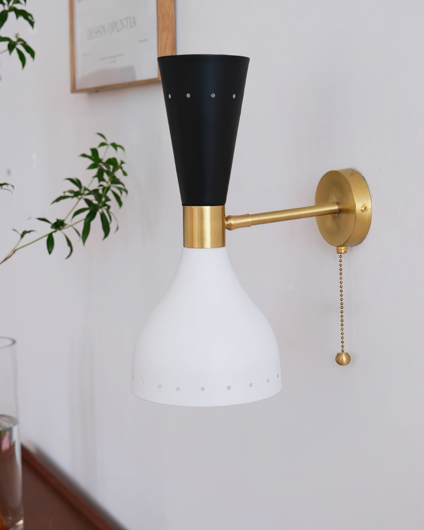 RAVENWOOD TAPERED TUBULAR WALL SCONCE