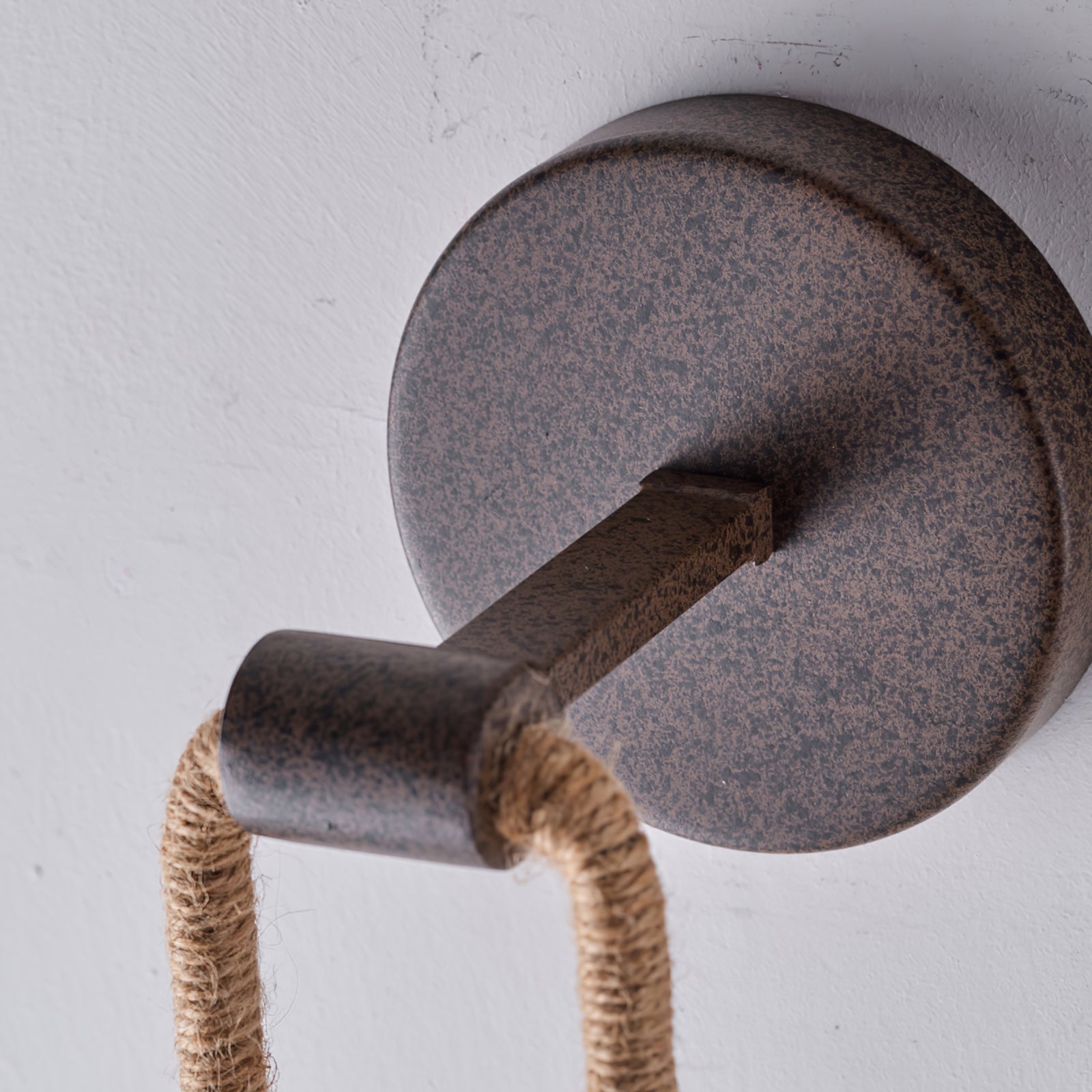Chesterfield Vintage Iron Wall Sconce