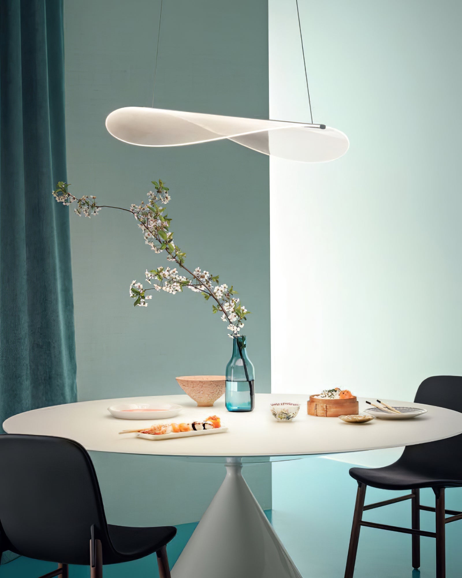 RAVENHALL BELL-SHAPED HANGING LAMP