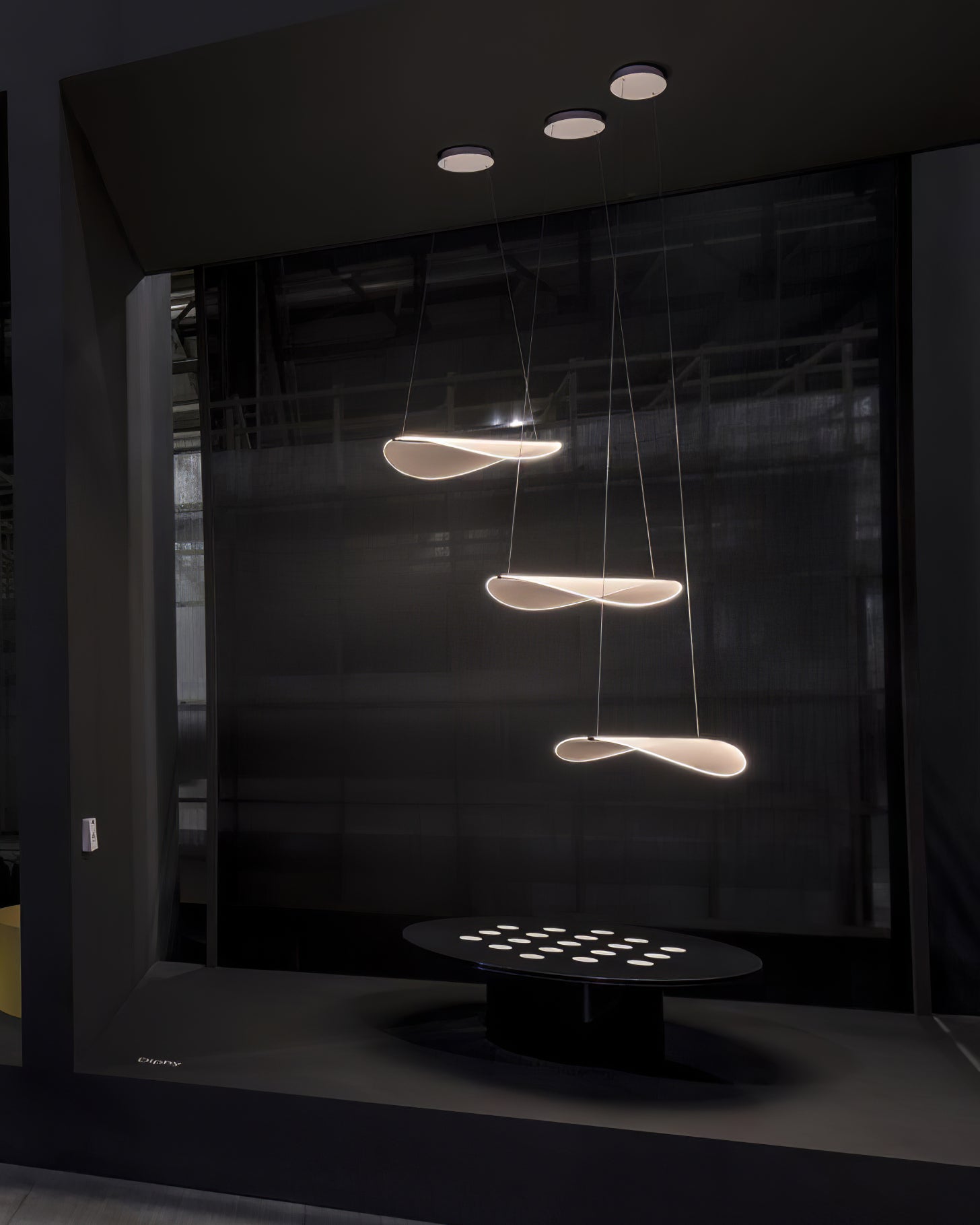 RAVENHALL BELL-SHAPED HANGING LAMP