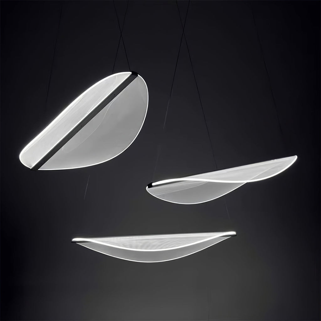 RAVENHALL BELL-SHAPED HANGING LAMP