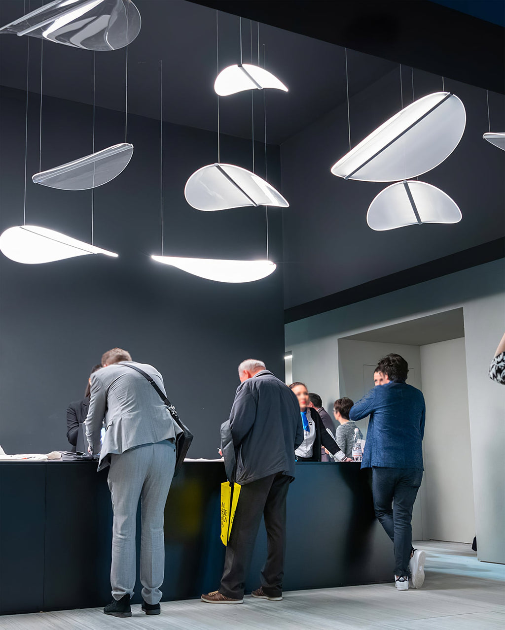 RAVENHALL BELL-SHAPED HANGING LAMP