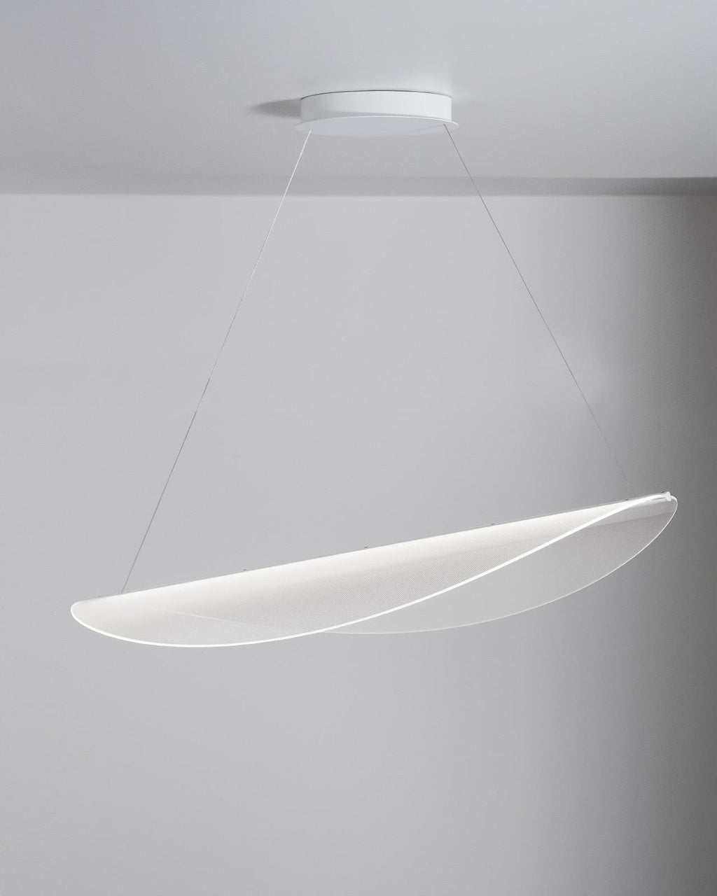 RAVENHALL BELL-SHAPED HANGING LAMP