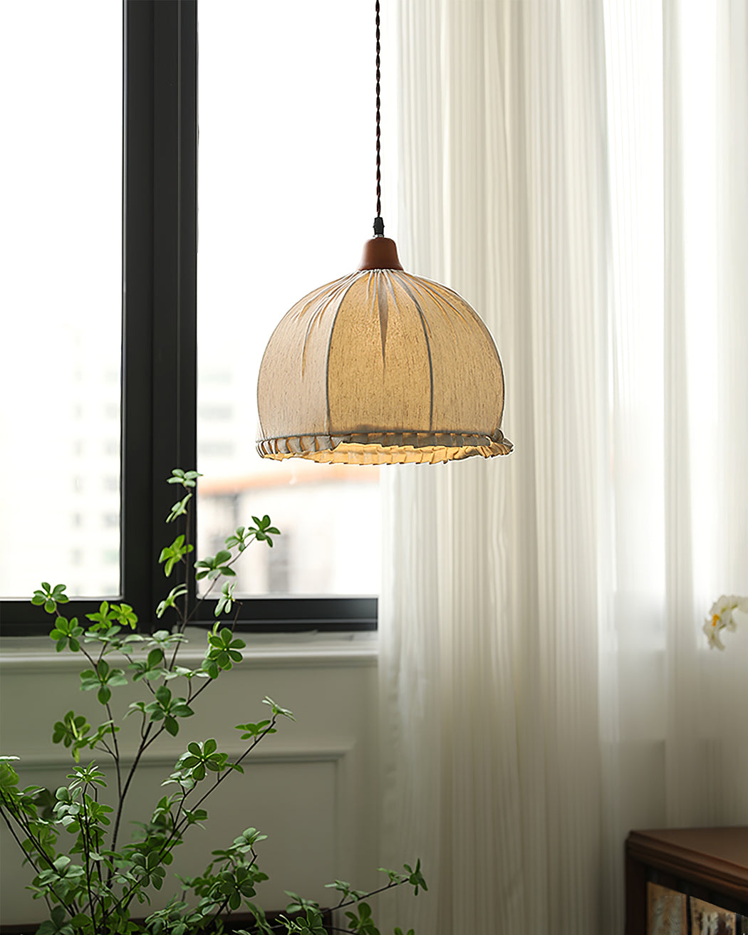 FENWICK HANGING CIRCLE LANTERN