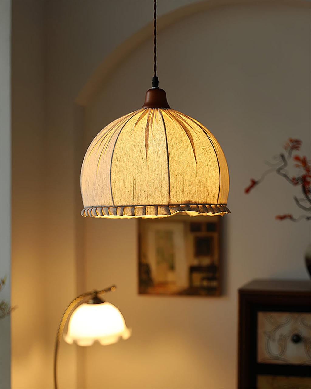 FENWICK HANGING CIRCLE LANTERN