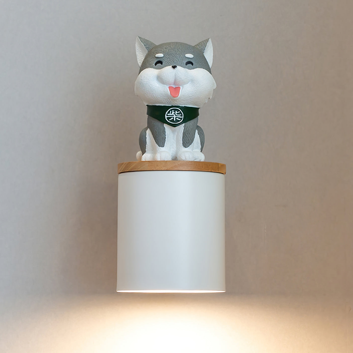 WINDSOR CANINE ILLUMINATION SCONCE
