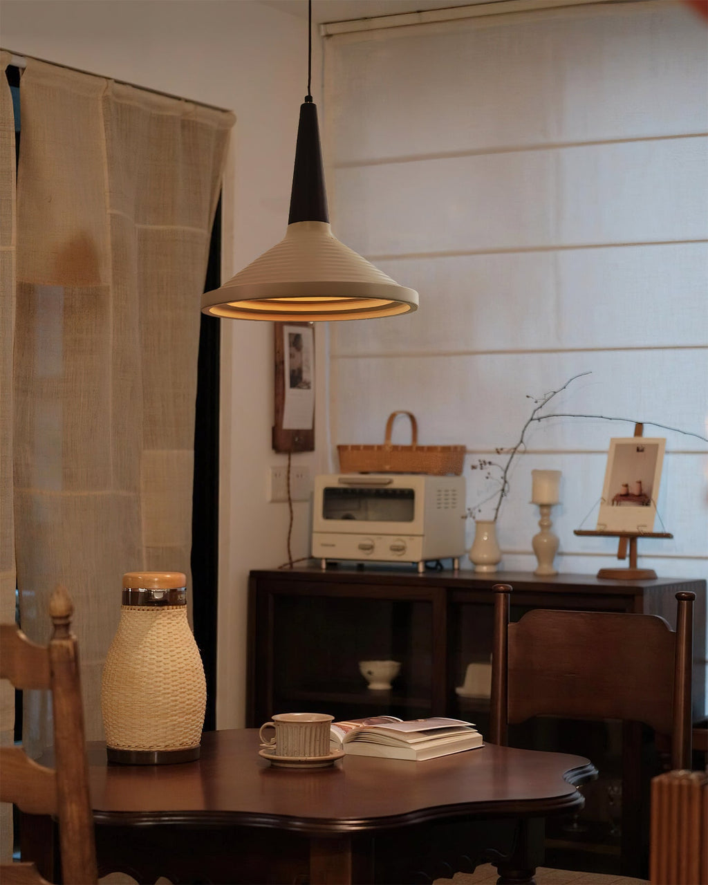 CHARLESTON VINTAGE GLASS HANGING LANTERN