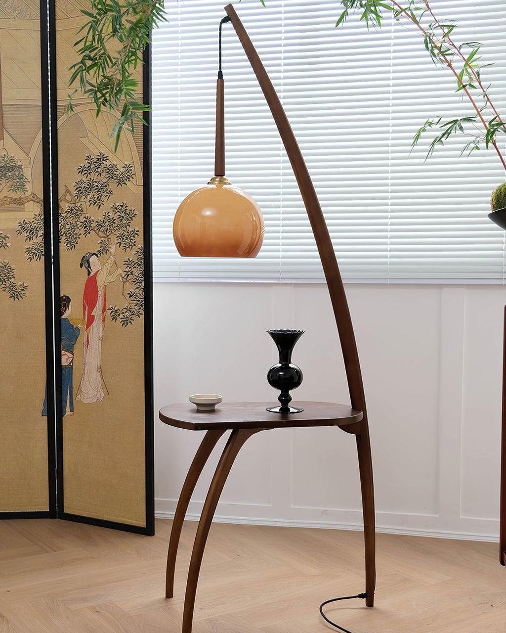 WINDSOR HOLLOW TAPERED LAMP