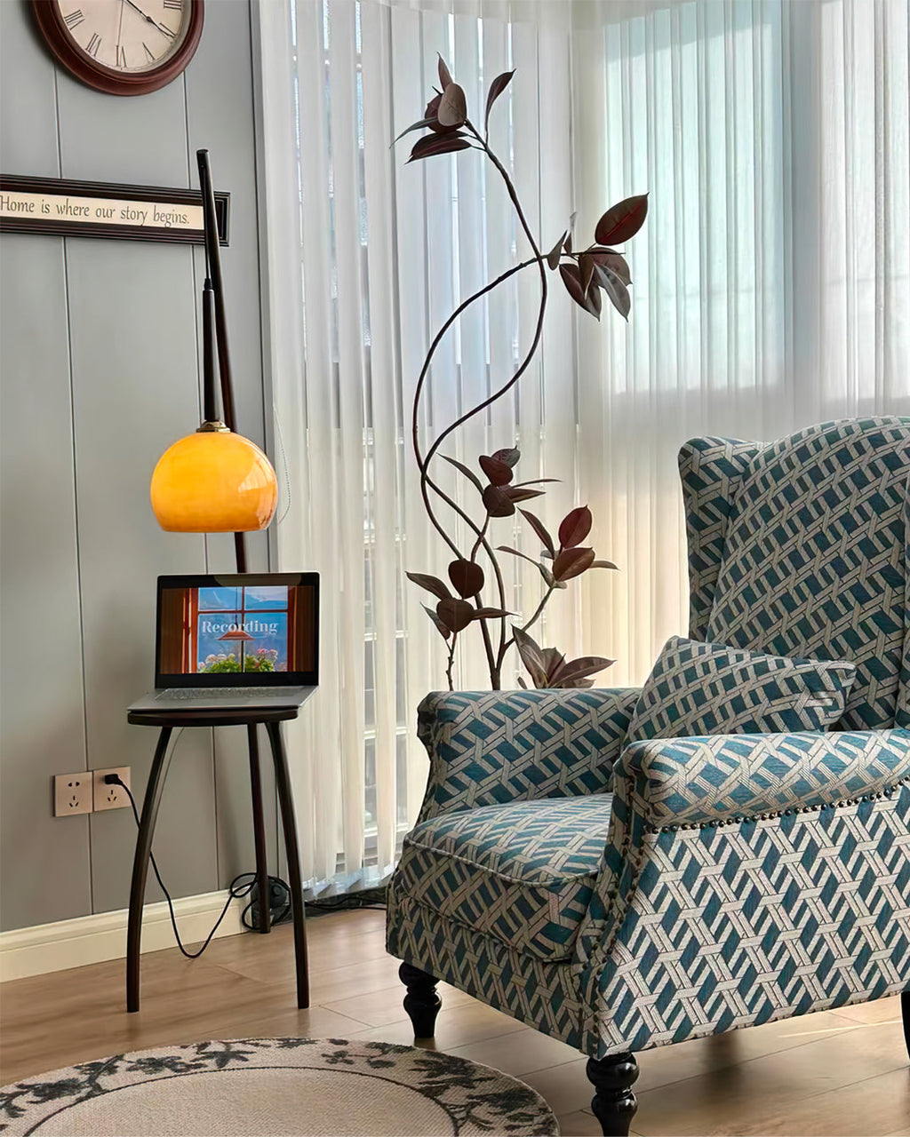 WINDSOR HOLLOW TAPERED LAMP