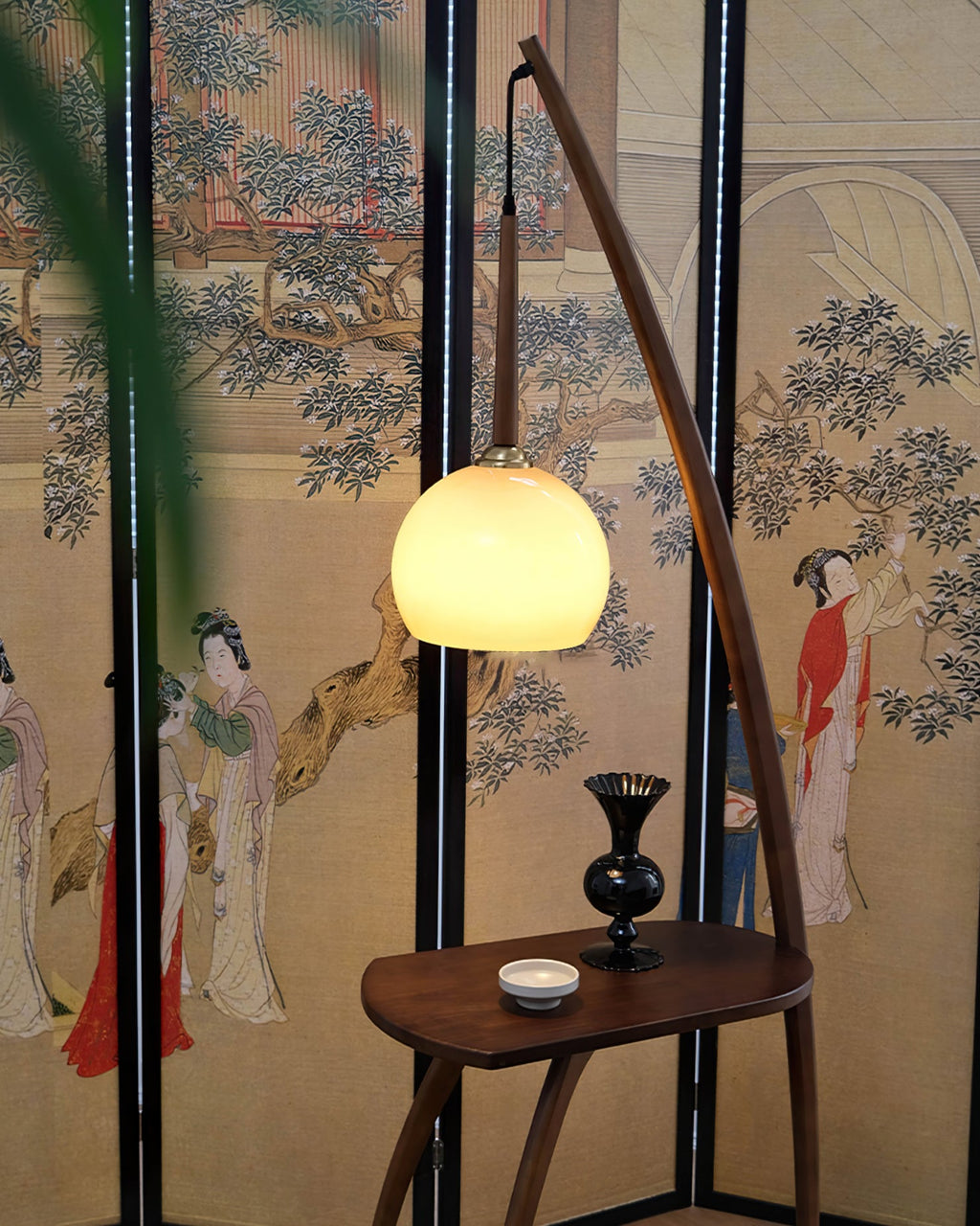 WINDSOR HOLLOW TAPERED LAMP