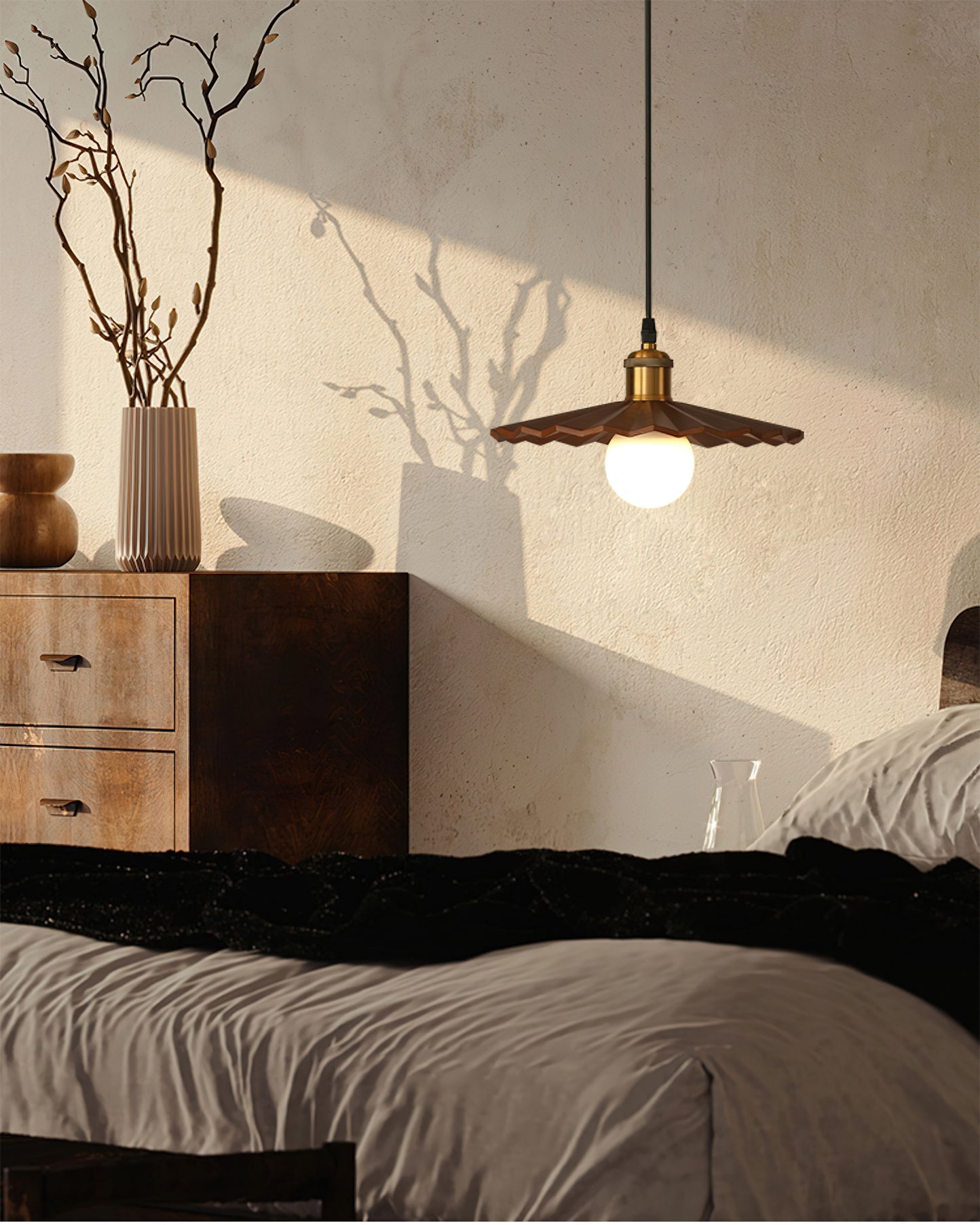 WHITBY HARBOR GLASS PENDANT LANTERN