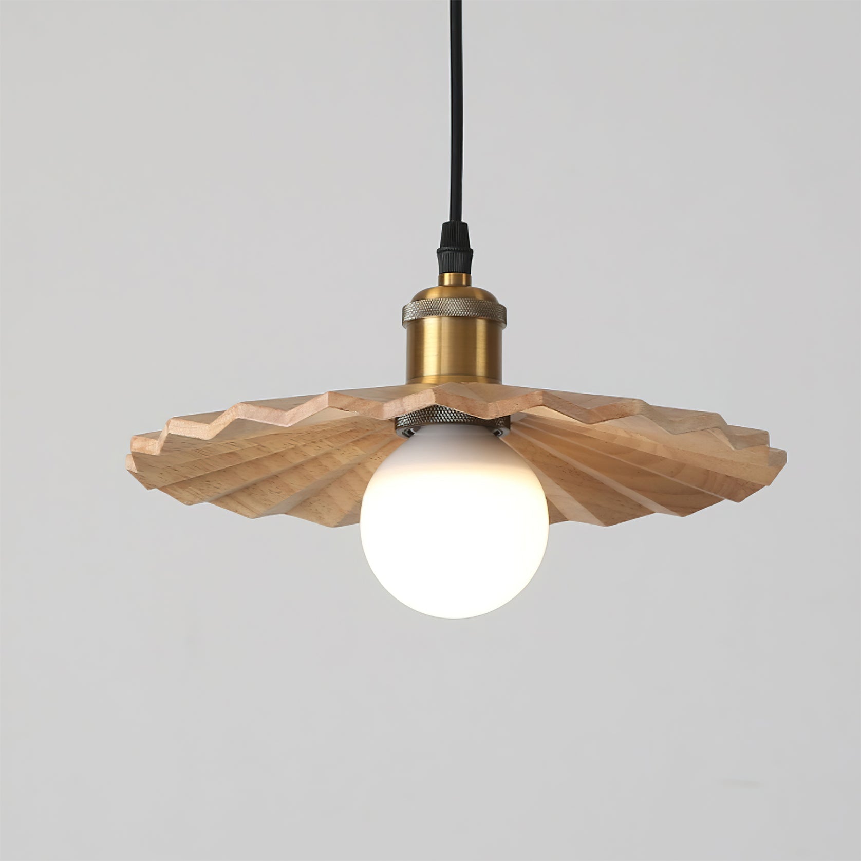 WHITBY HARBOR GLASS PENDANT LANTERN