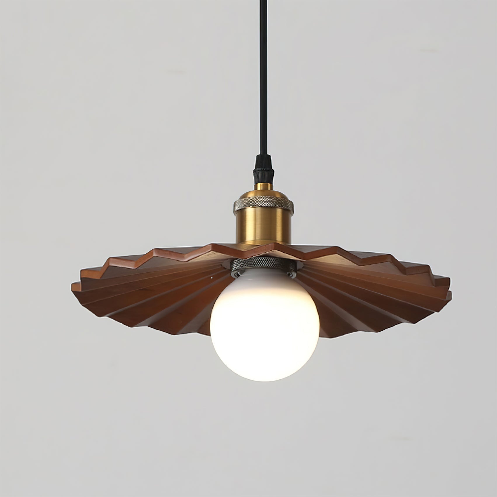 WHITBY HARBOR GLASS PENDANT LANTERN