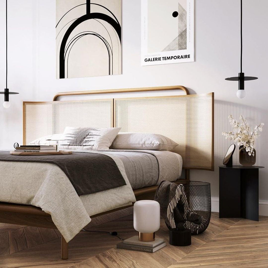 WINTHROP GLAZED CERAMIC PENDANT LIGHT