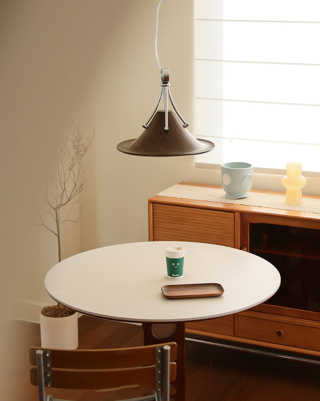 CHARLOTTESVILLE DOTTED GLASS HANGING LANTERN