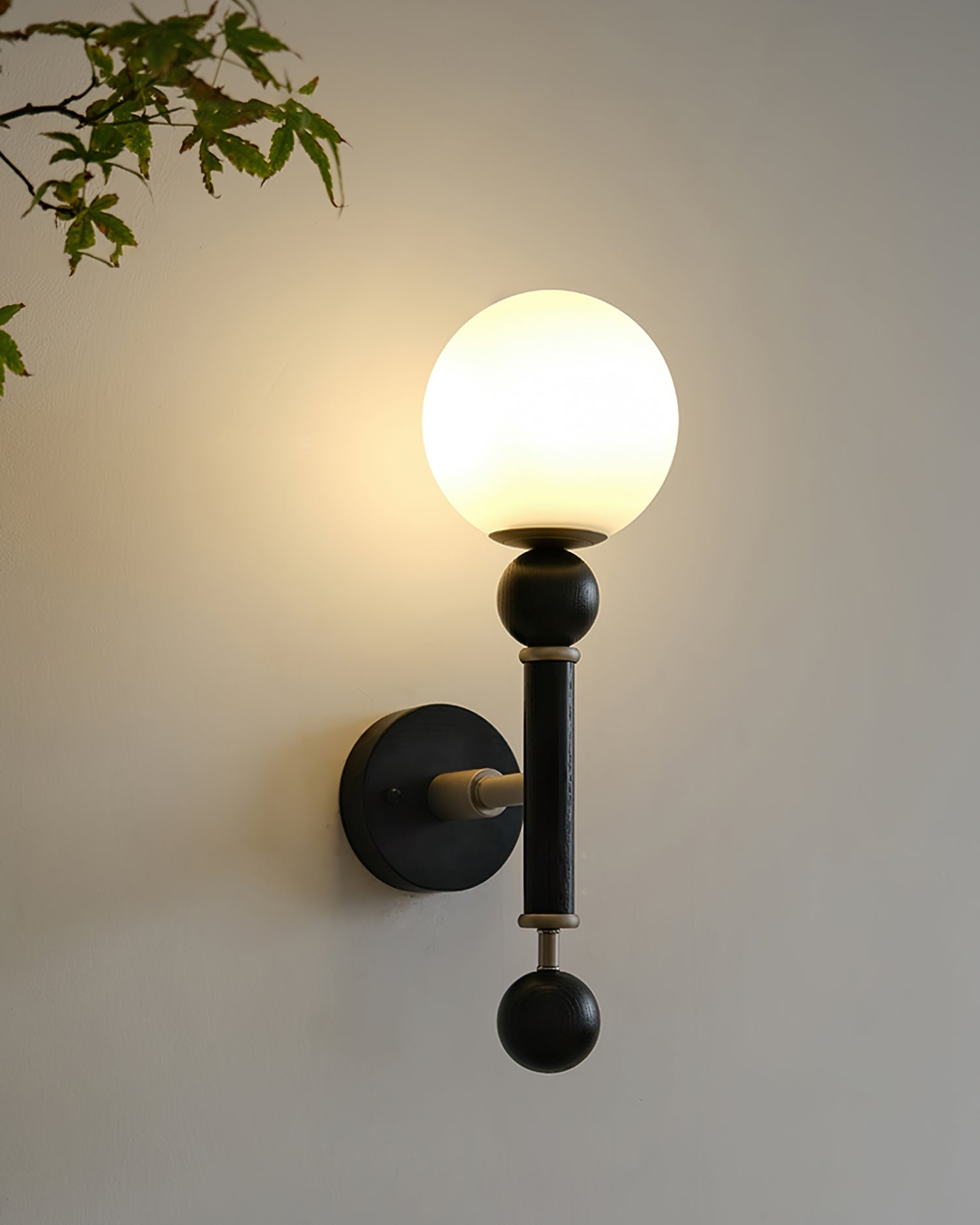RAVENSCROFT FROSTED GLOBE WALL LIGHT