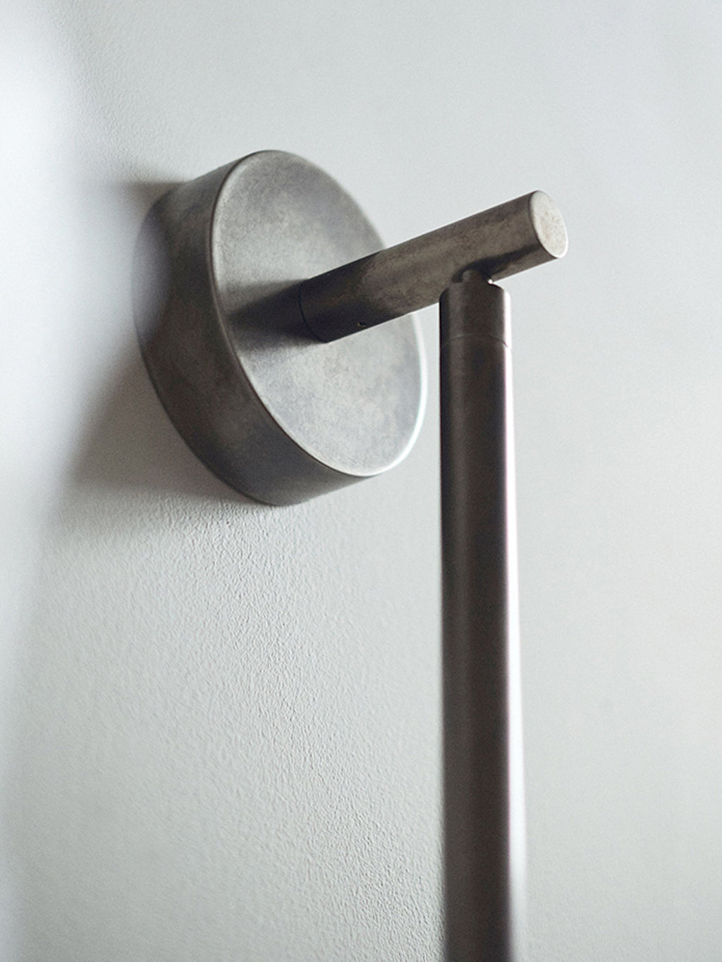 BRIDGEMAN DRIP WALL SCONCE
