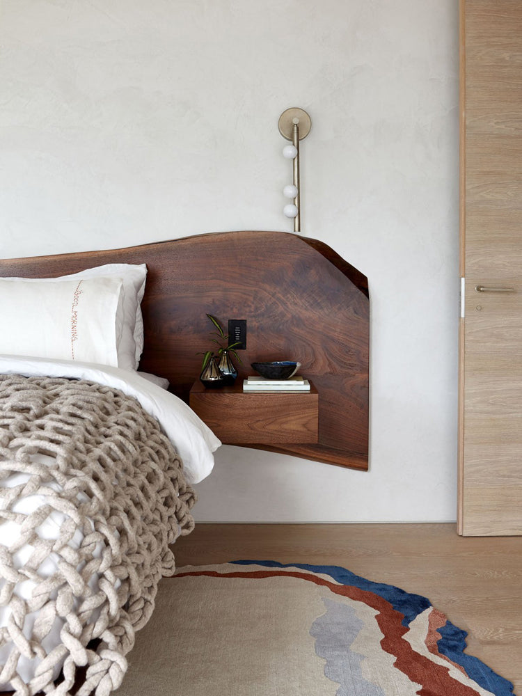 BRIDGEMAN DRIP WALL SCONCE