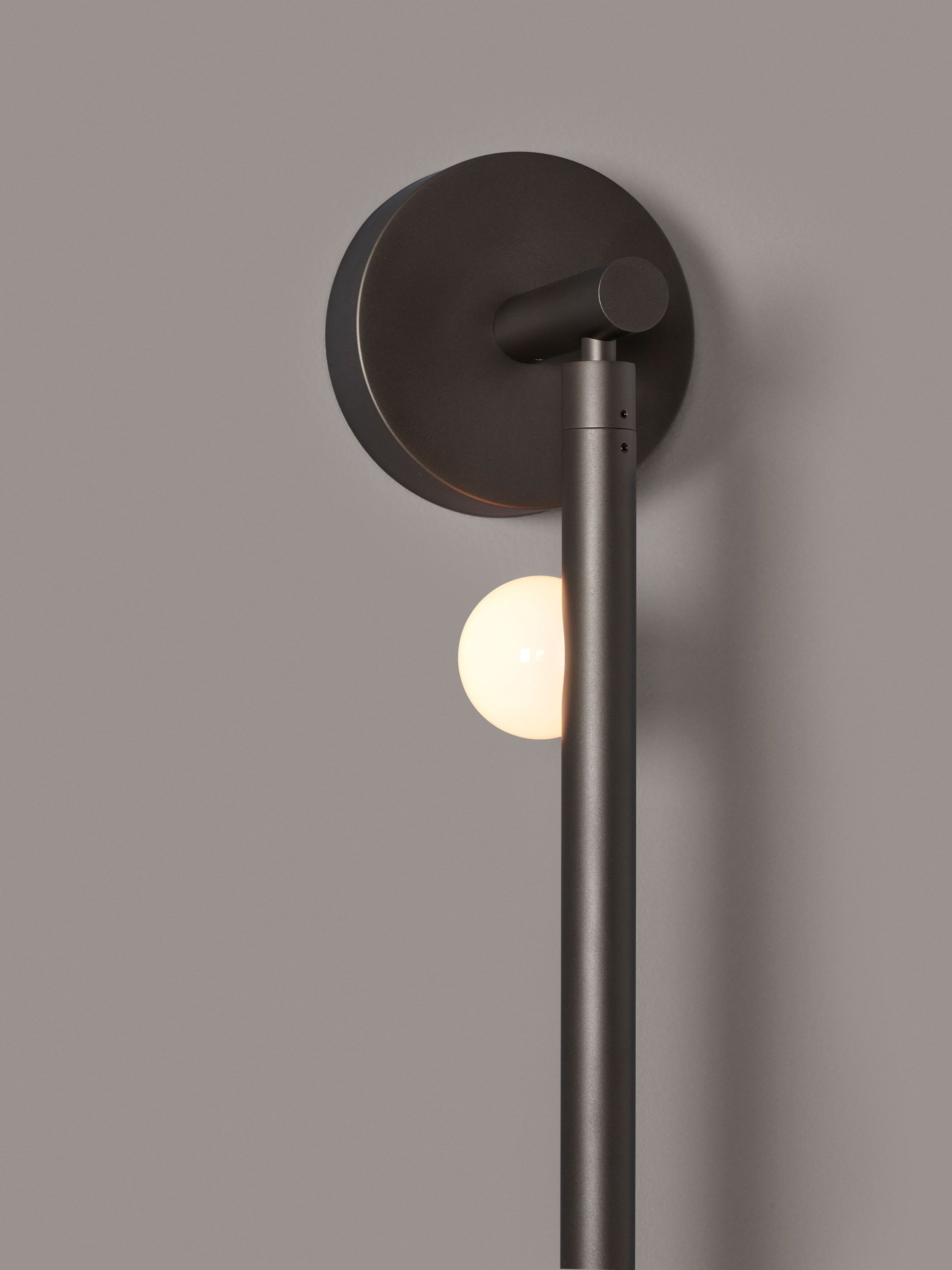 BRIDGEMAN DRIP WALL SCONCE