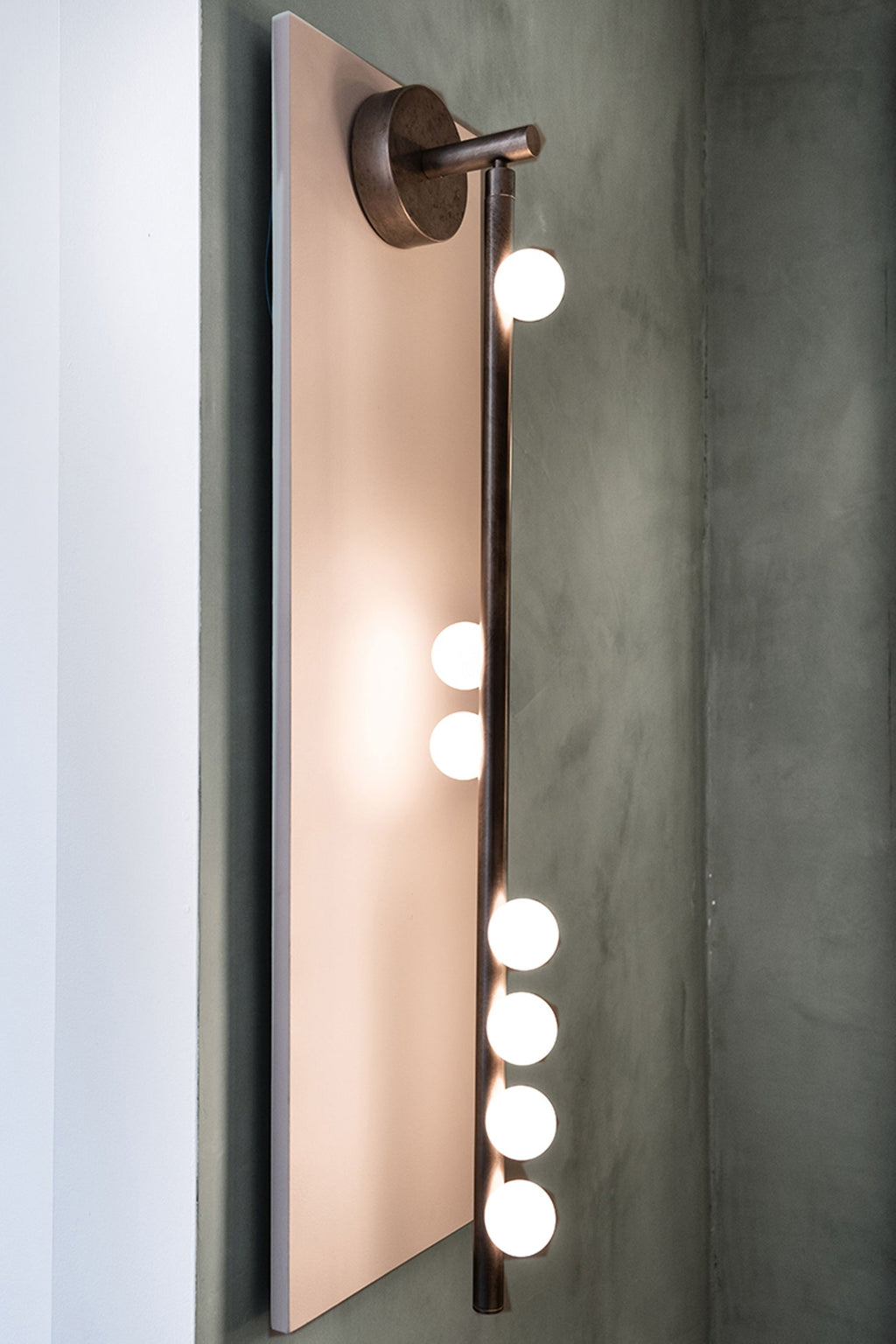 BRIDGEMAN DRIP WALL SCONCE