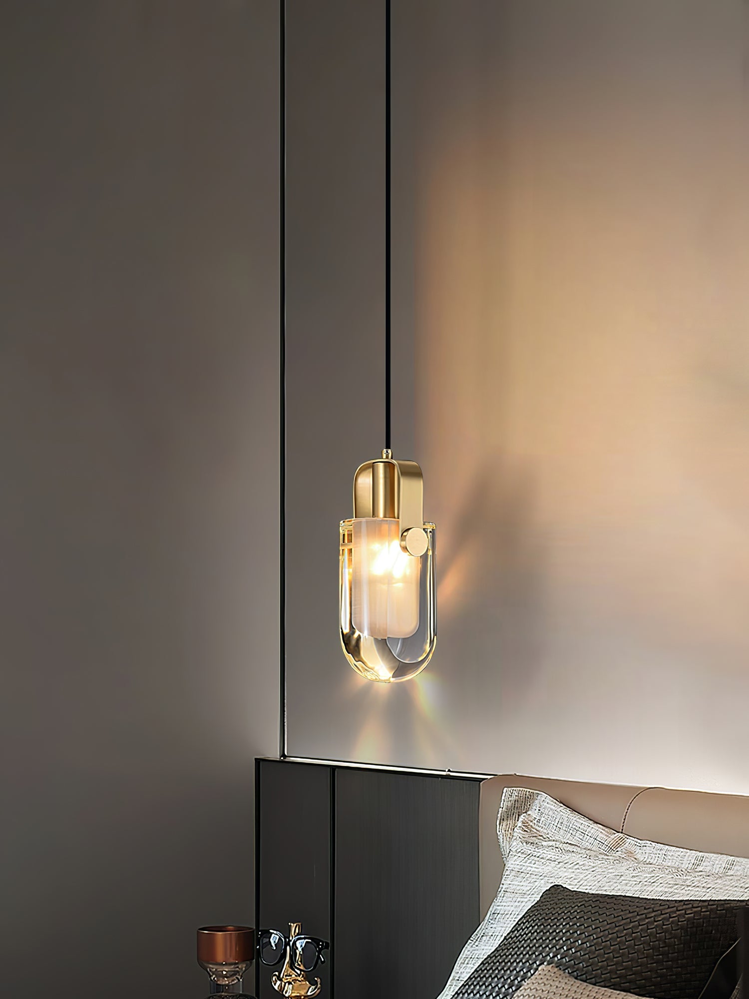 RAVENSCROFT GLEAMING DROPLET LIGHTING