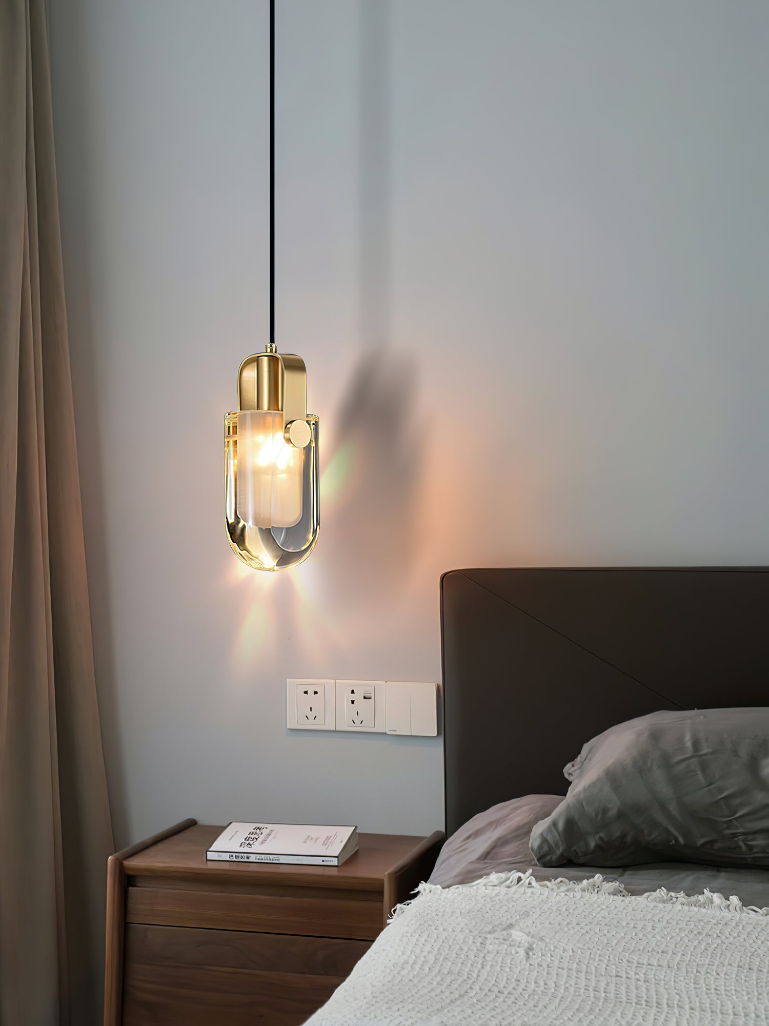 RAVENSCROFT GLEAMING DROPLET LIGHTING