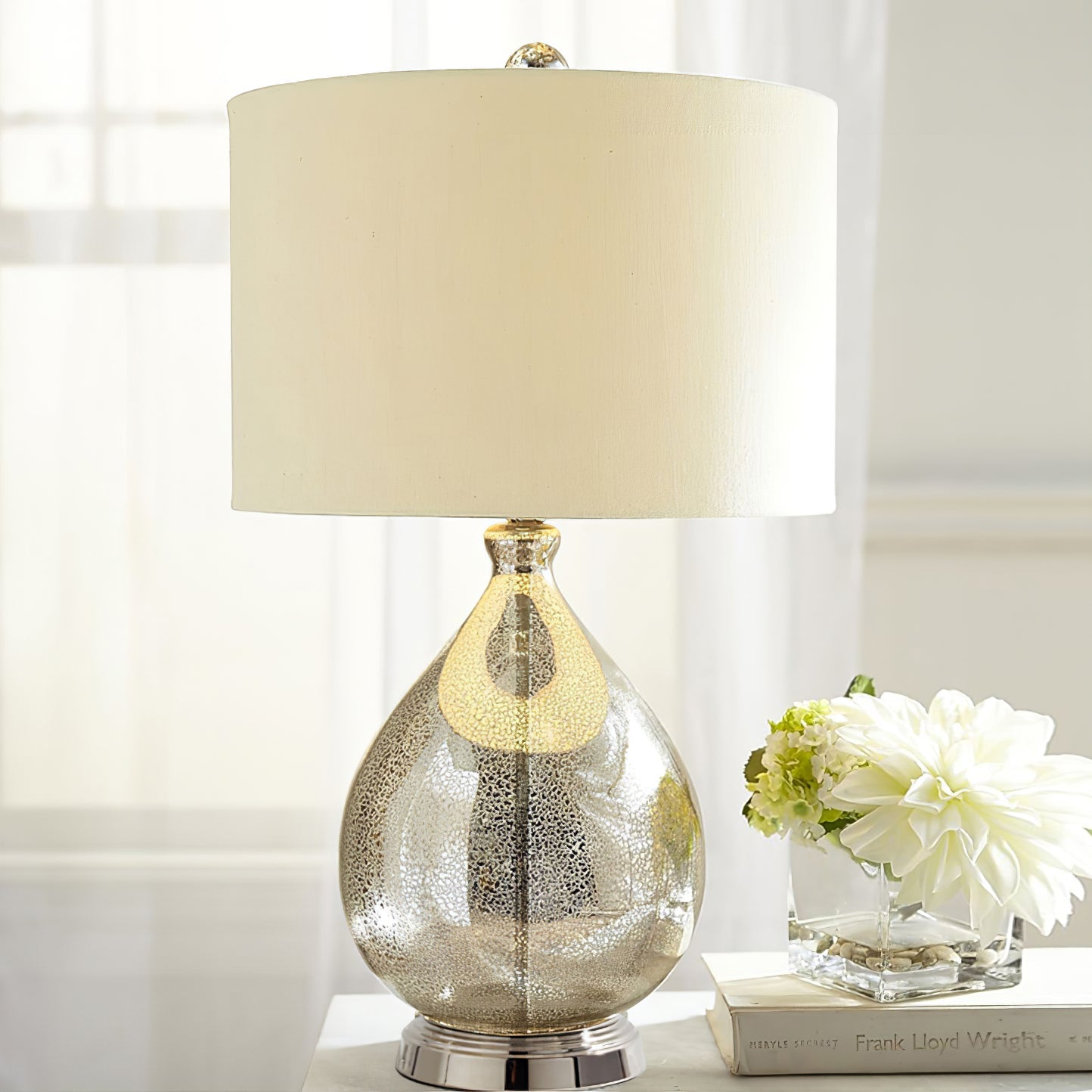 BARLEYCROFT ORB TABLE LUMINAIRE