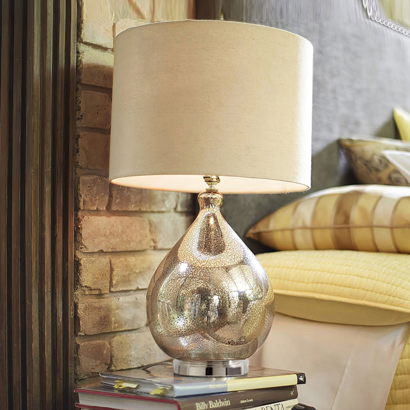 BARLEYCROFT ORB TABLE LUMINAIRE