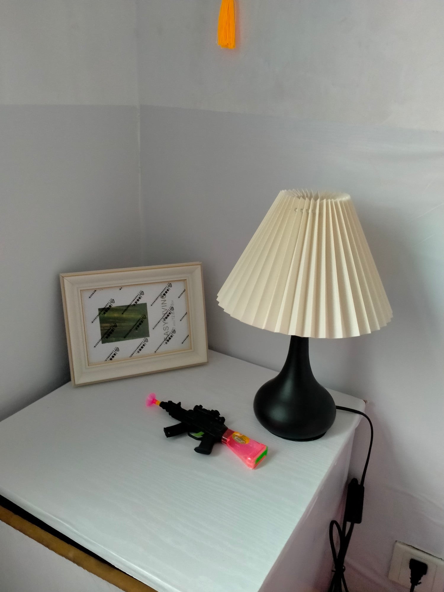 RAVENHURST DRUM-SHAPED ILLUMINATOR