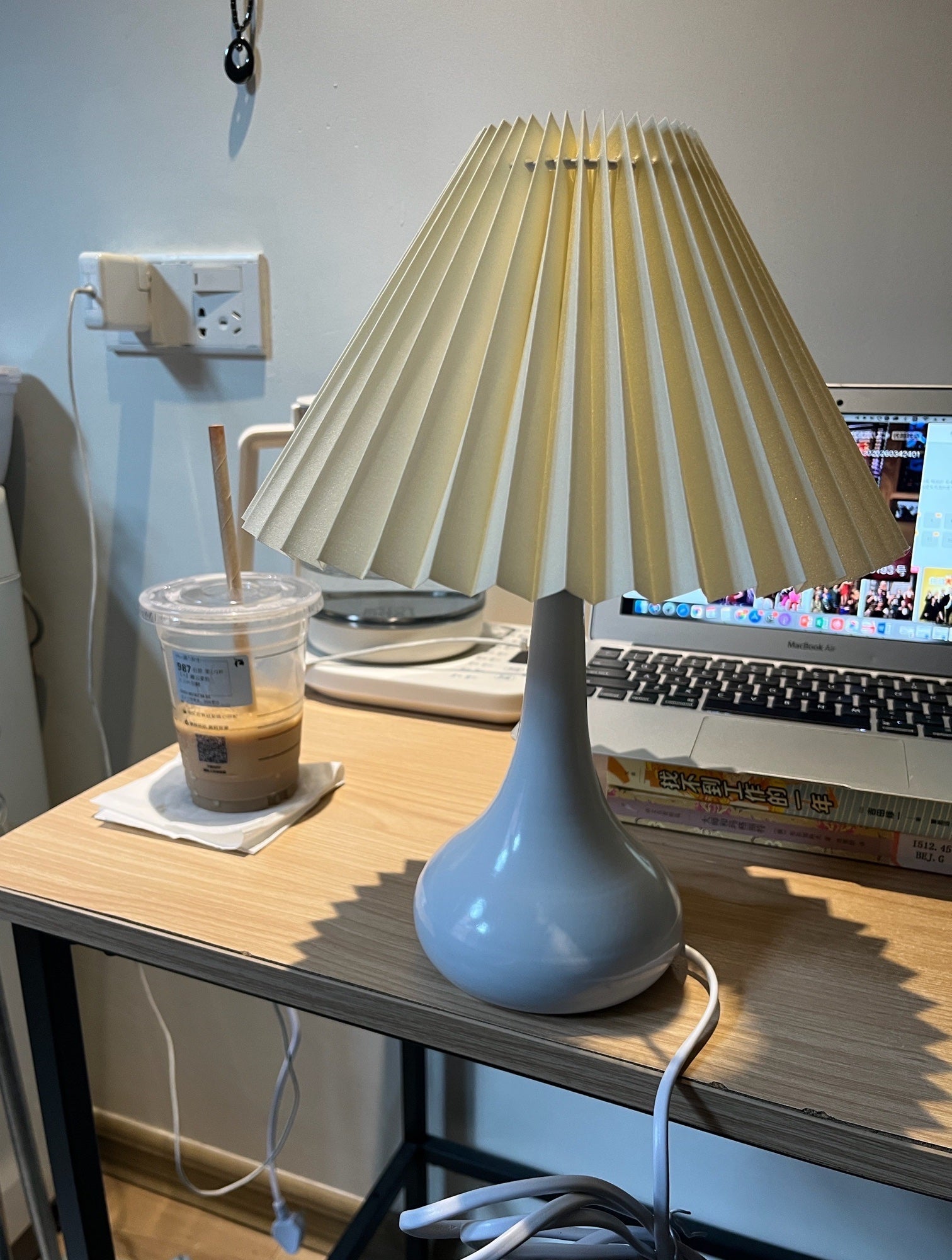 RAVENHURST DRUM-SHAPED ILLUMINATOR