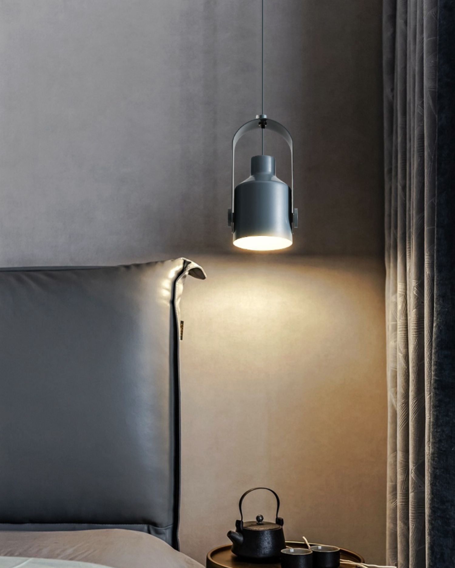FENWICK GLOWING ORB PENDANT LIGHT