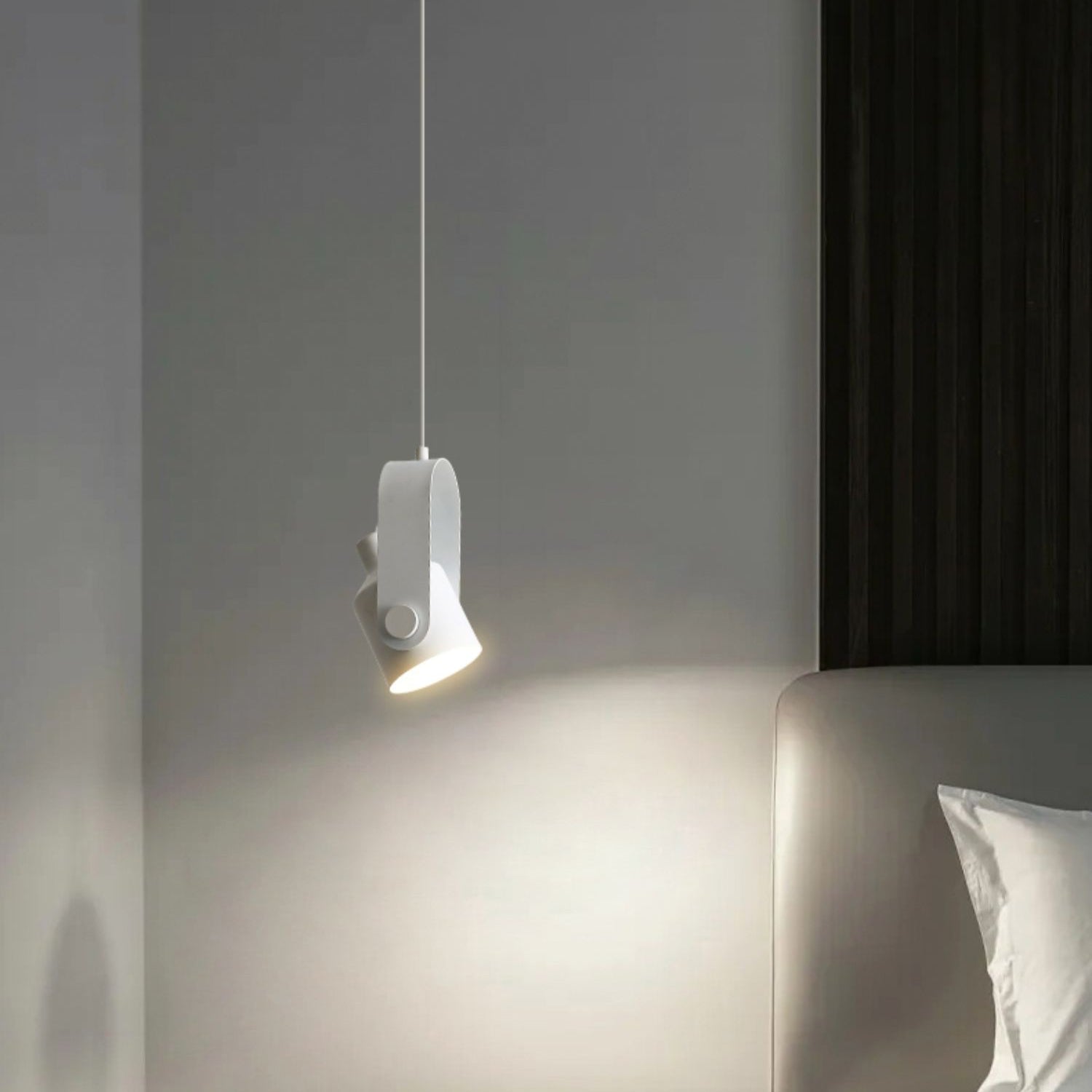 FENWICK GLOWING ORB PENDANT LIGHT