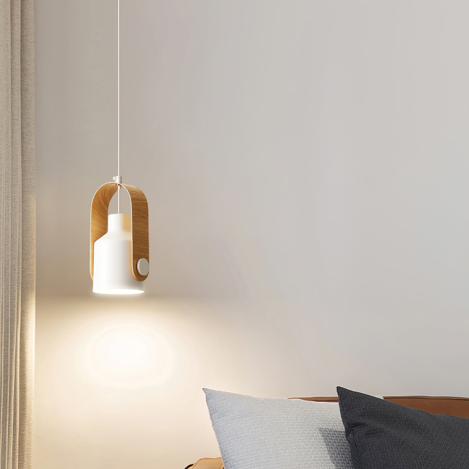 FENWICK GLOWING ORB PENDANT LIGHT