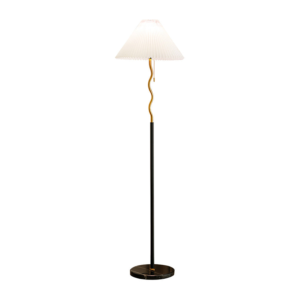 VANDERBILT MID-CENTURY TAPERED LAMP