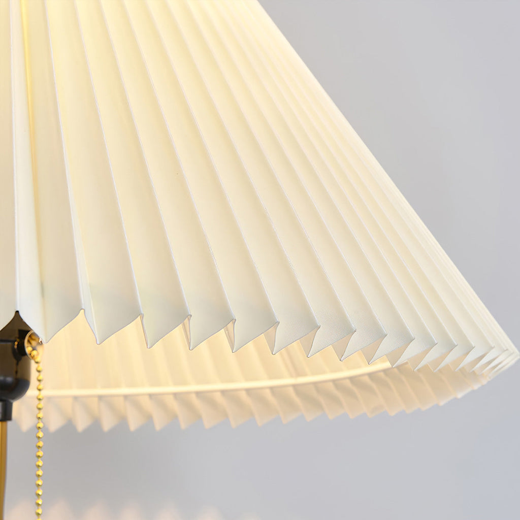 VANDERBILT MID-CENTURY TAPERED LAMP