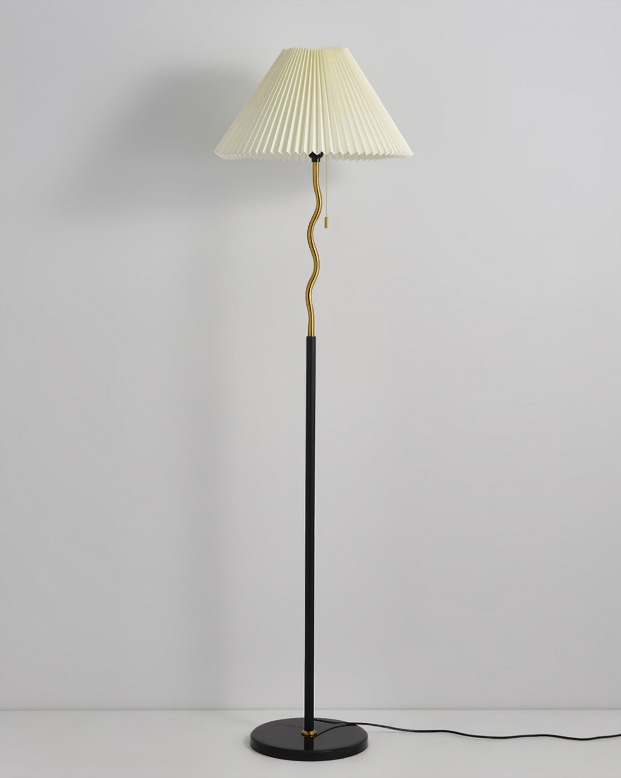 VANDERBILT MID-CENTURY TAPERED LAMP