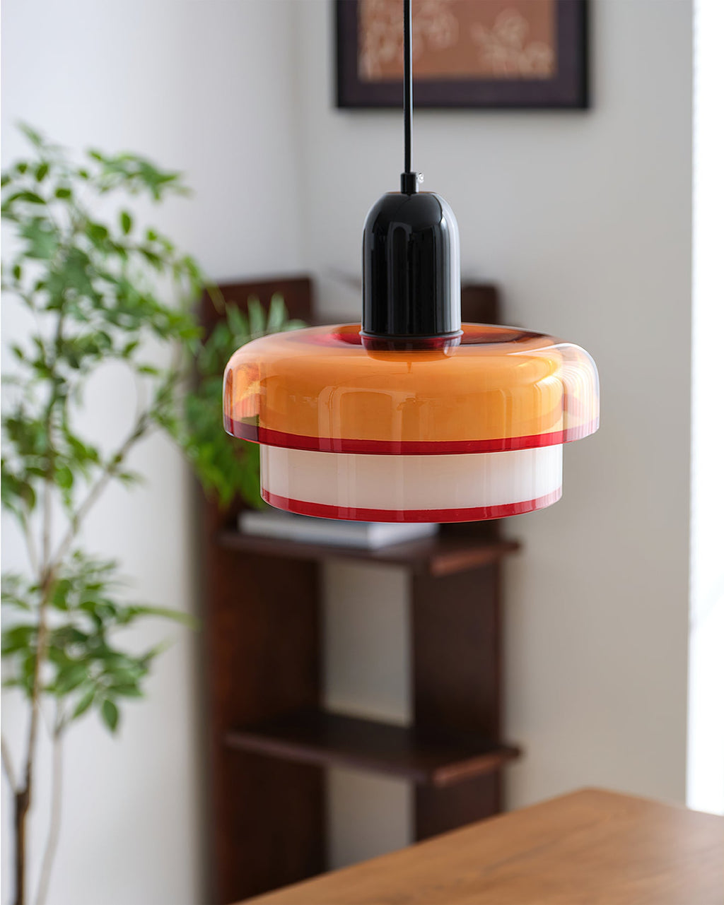 WINTHROP SUSPENDED GLASS ILLUMINATOR