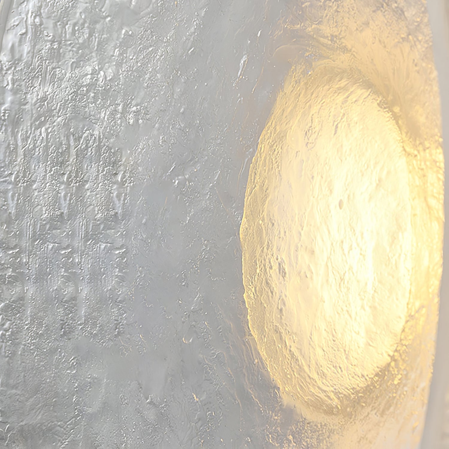 RAVENWOOD AMBER RESIN ILLUMINATOR