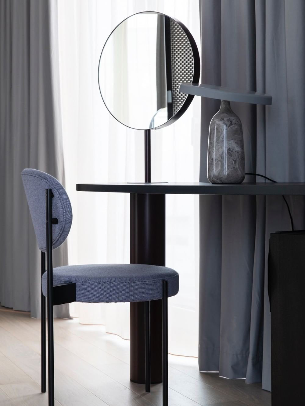 FENWICK GLOWING ORB TABLE LANTERN