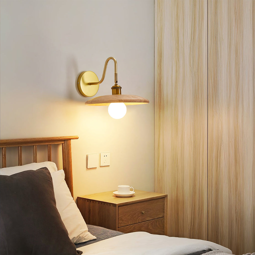 FENWICK VINTAGE BRASS WALL SCONCE