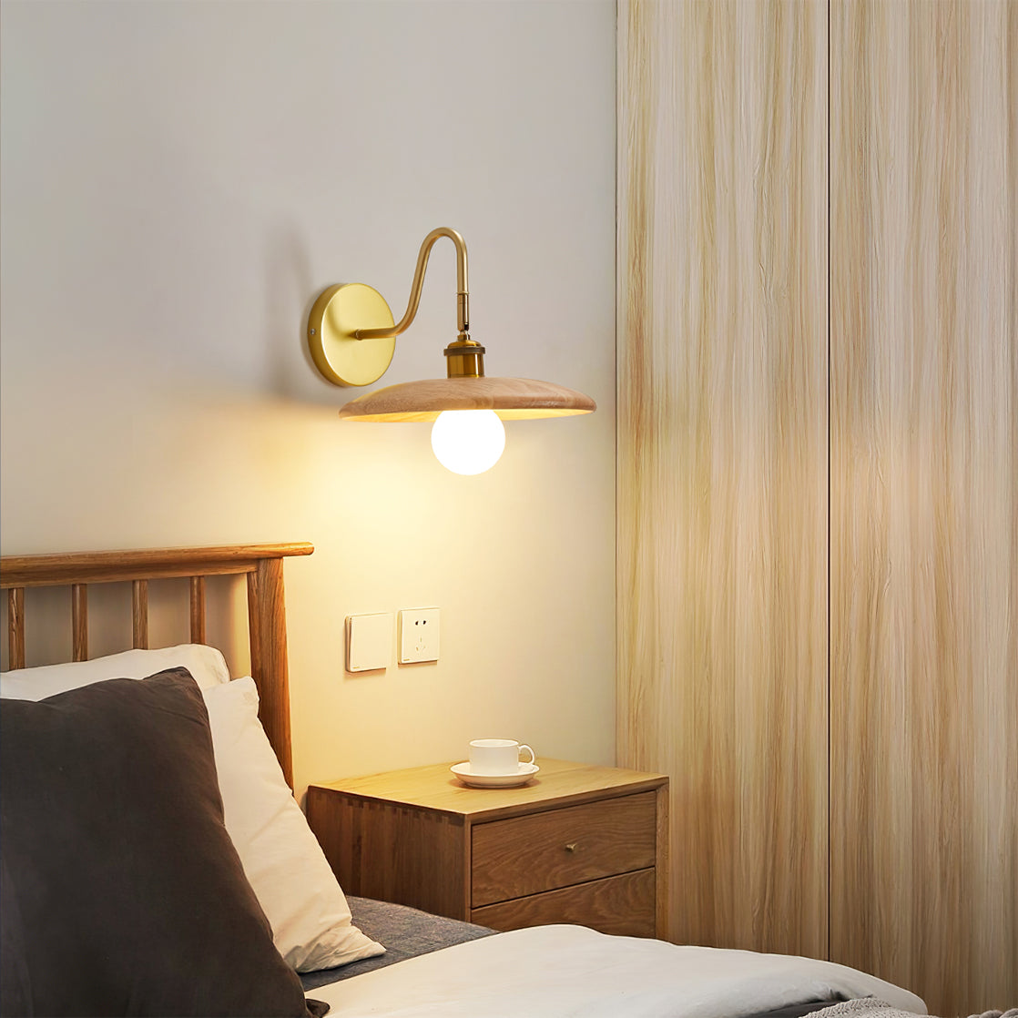 FENWICK VINTAGE BRASS WALL SCONCE