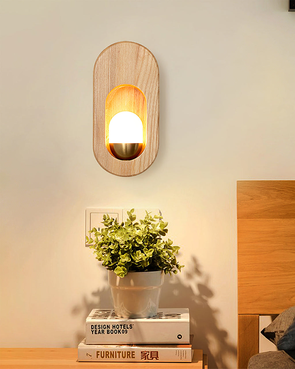 WINTHROP EGG-SHAPED WALL SCONCE