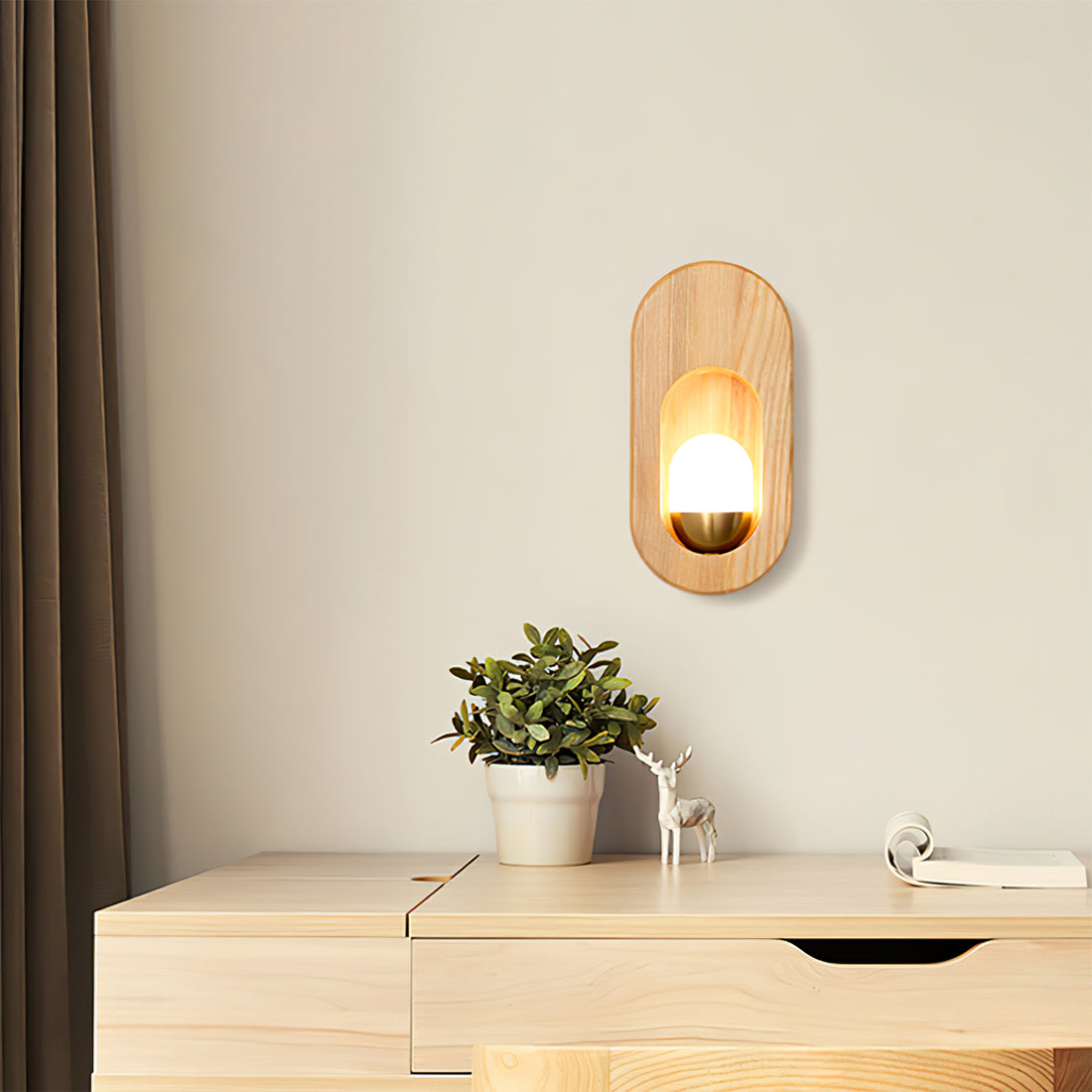 WINTHROP EGG-SHAPED WALL SCONCE