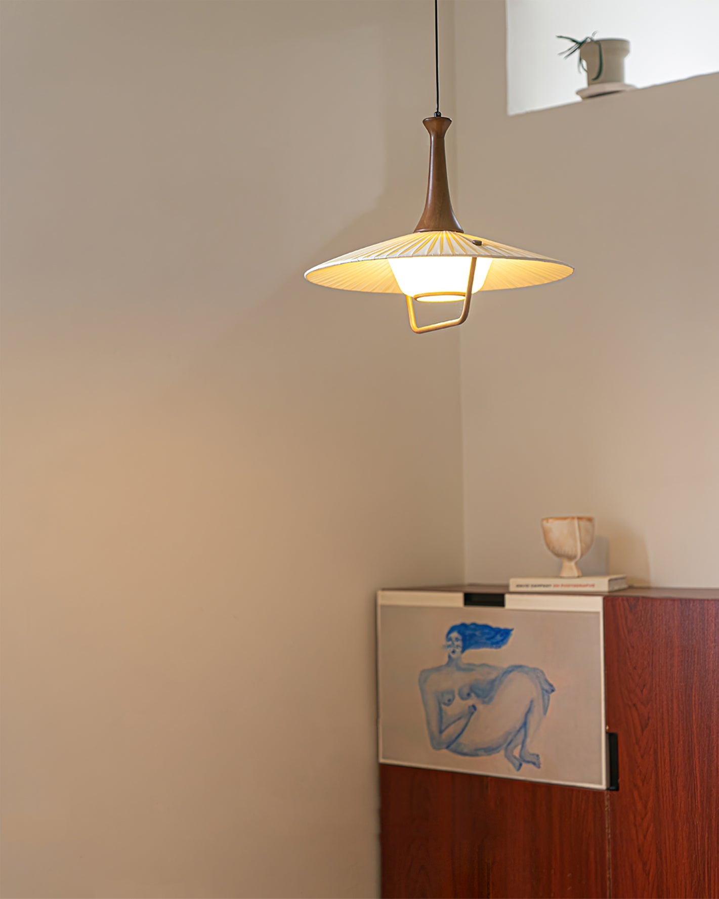 RAVENSCROFT ILLUMINATED ORB PENDANT
