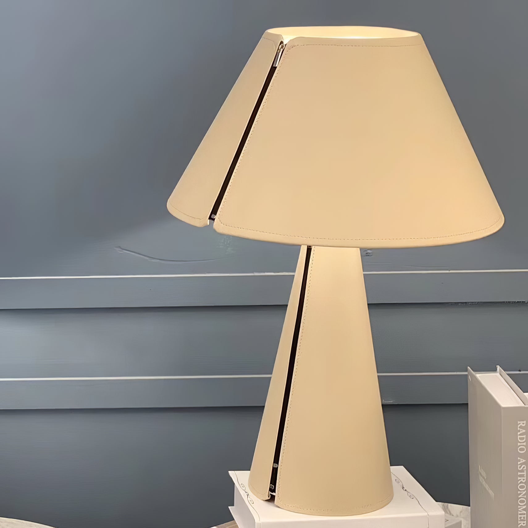VANDERBILT HARBOR TABLE ILLUMINATOR
