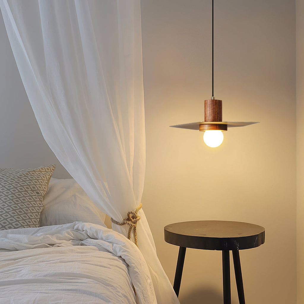 WINDSOR HANGING GLASS ILLUMINATOR
