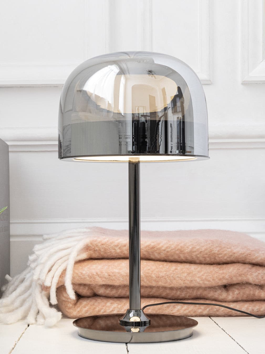 WINDSOR RADIANCE MODERN DESK LAMP