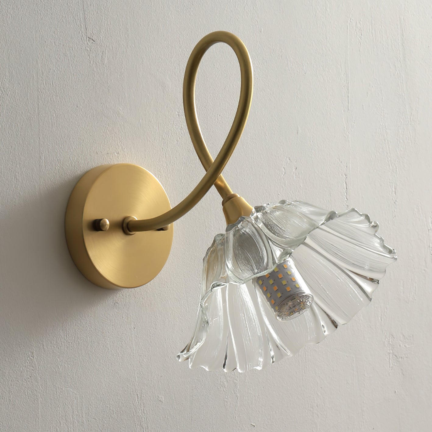 WINTHORPE GLEAMING WALL SCONCE